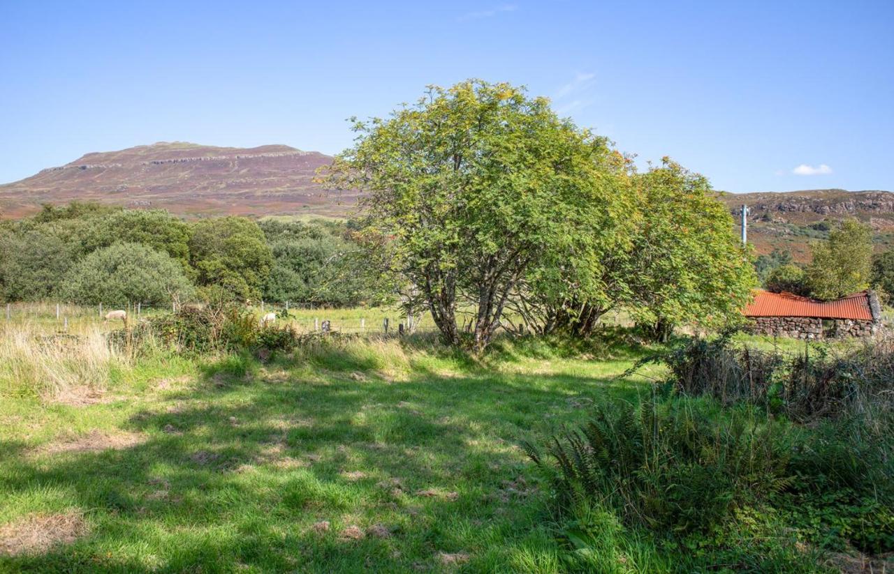 فيلا Half Of 12 Camustianavaig Camastianavaig المظهر الخارجي الصورة